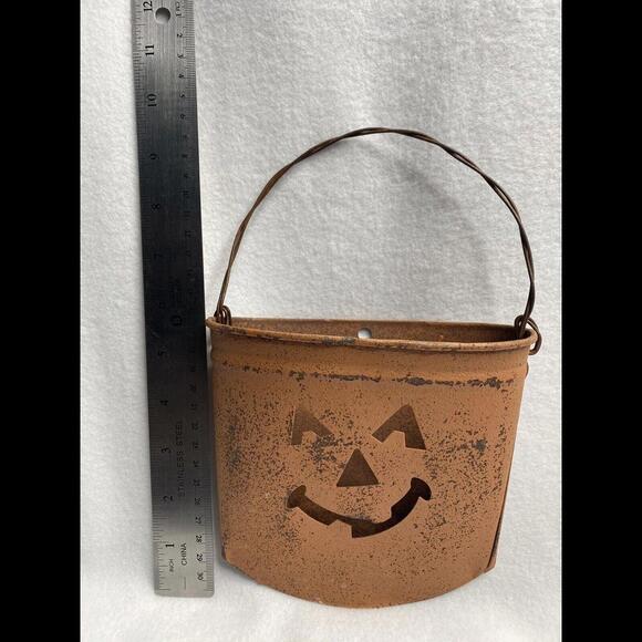 Halloween Metal Distressed Orange Pumpkin Hanger 6” Long, 3” Wide - Picture 4 of 5